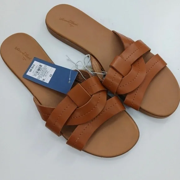 NWT Universal Thread Kenzie Slide Sandals Size 6 - Picture 2 of 3